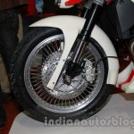 Vardenchi T5 front wheel at Auto Expo 2014